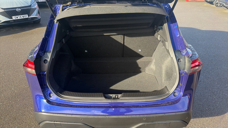 Nissan Qashqai 1.3 DiG-T MH Acenta Premium 5dr Petrol Hatchback